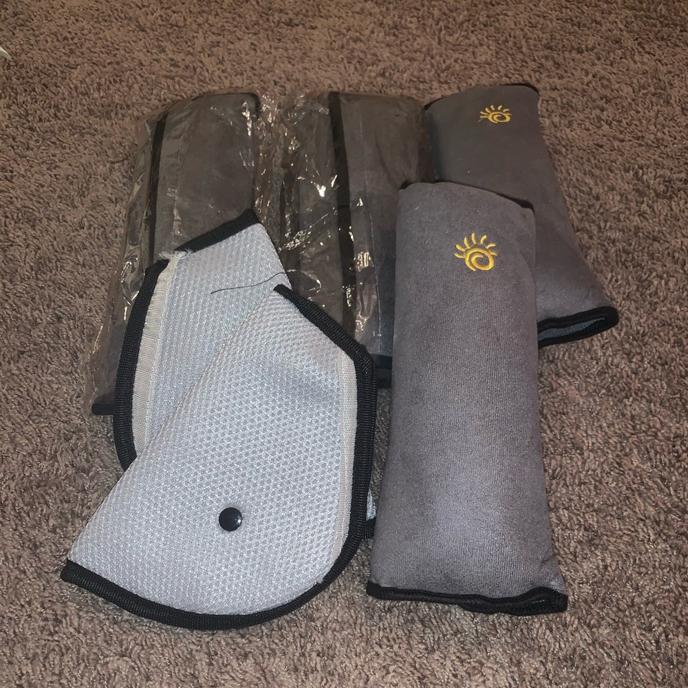 Seatbelt Carseat Cushion Grey